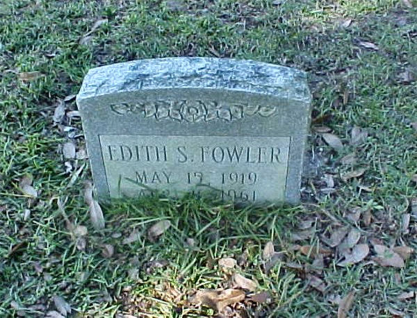 Eath Starling Fowlwe Gravestone Photo