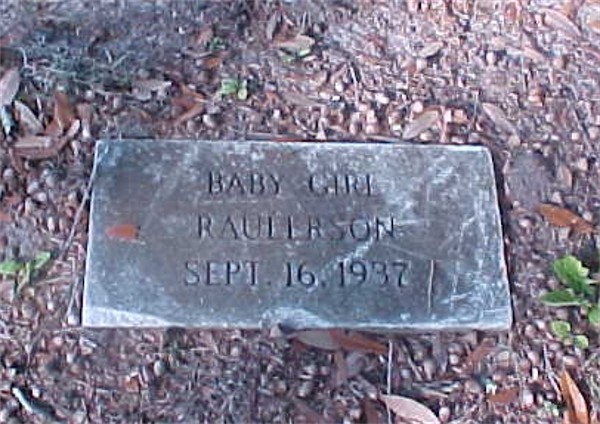 Baby Girl Raullerson Gravestone Photo