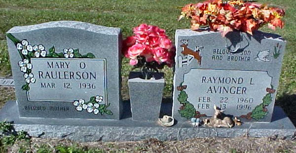 Mary & Raymond L. Raulerson Gravestone Photo