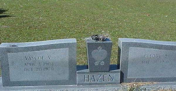 Vascoe V. & Celone Sowell Hazen Gravestone Photo