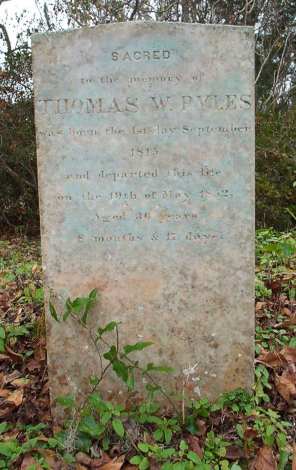 Thomas W. Pyles Gravestone Photo