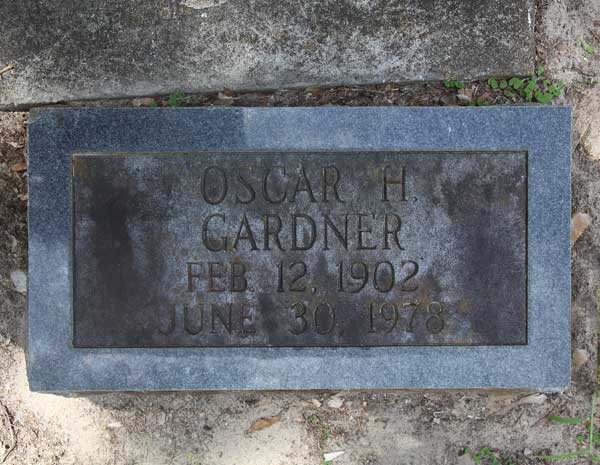 Oscar H. Gardner Gravestone Photo