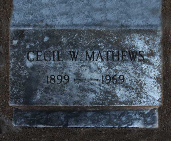 Cecil W. Mathews Gravestone Photo