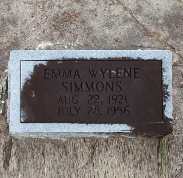 Emma Wylene Simmons Gravestone Photo