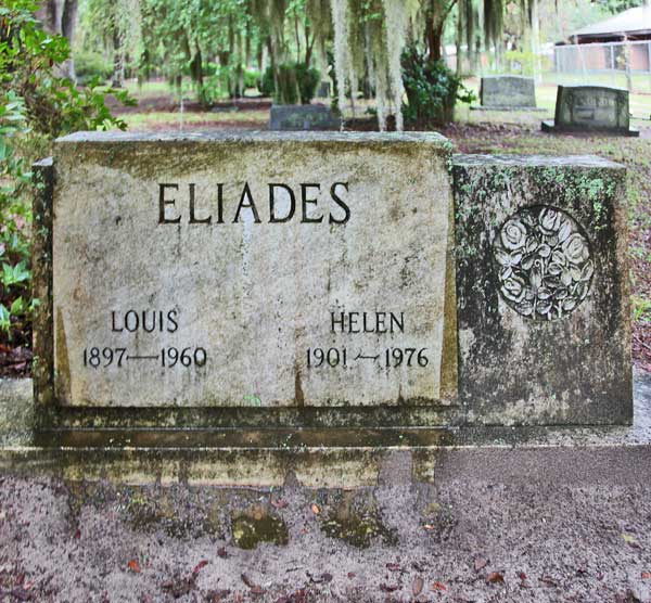 Louis & Helen Eliades Gravestone Photo