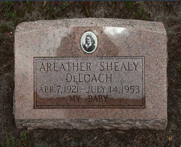 Areather Shealy DeLoach Gravestone Photo