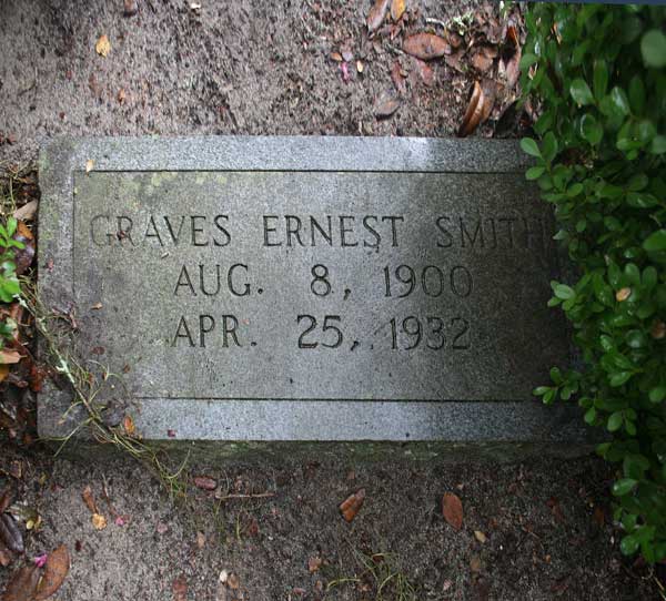 Graves Ernest Smith Gravestone Photo