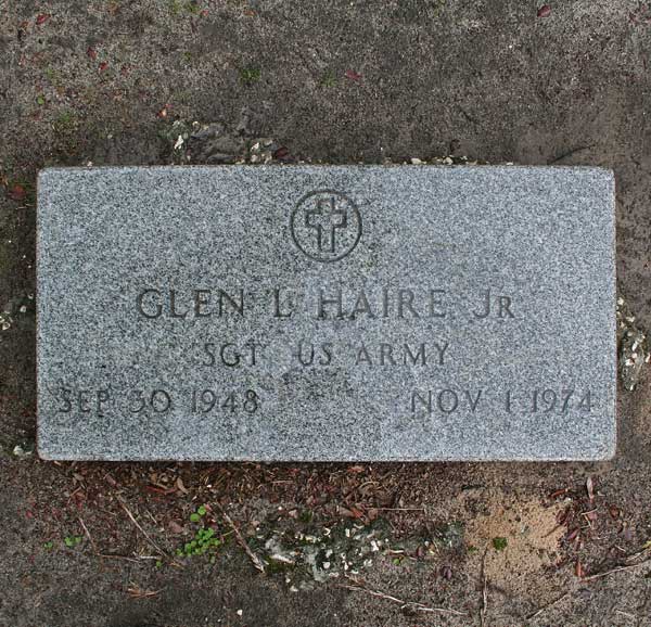 Glen L. Haire Gravestone Photo