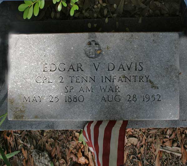 Edgar V. Davis Gravestone Photo