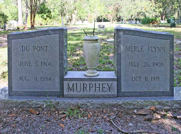 Du Pont & Merle Flynn Murphey Gravestone Photo