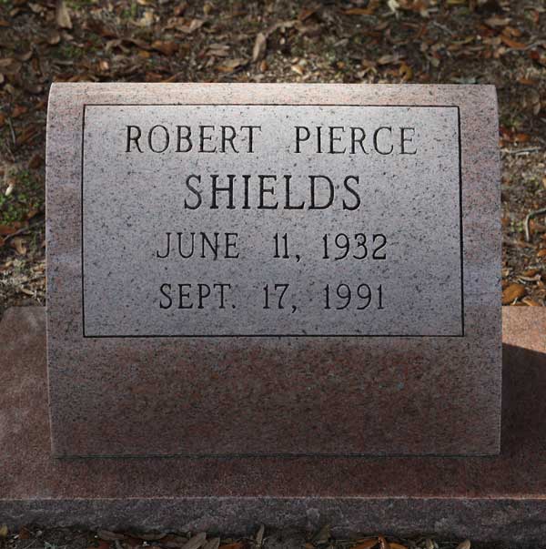 Robert Pierce Shields Gravestone Photo