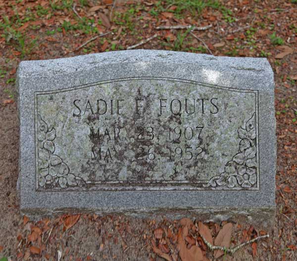 Sadie F. Fouts Gravestone Photo