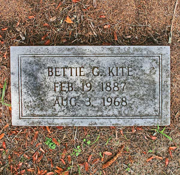 Bettie G. Kite Gravestone Photo