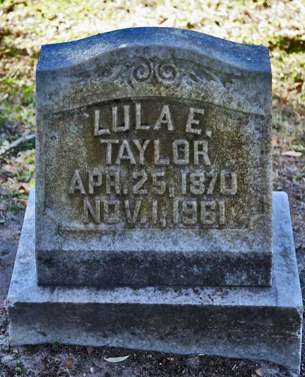 Lula E. Taylor Gravestone Photo