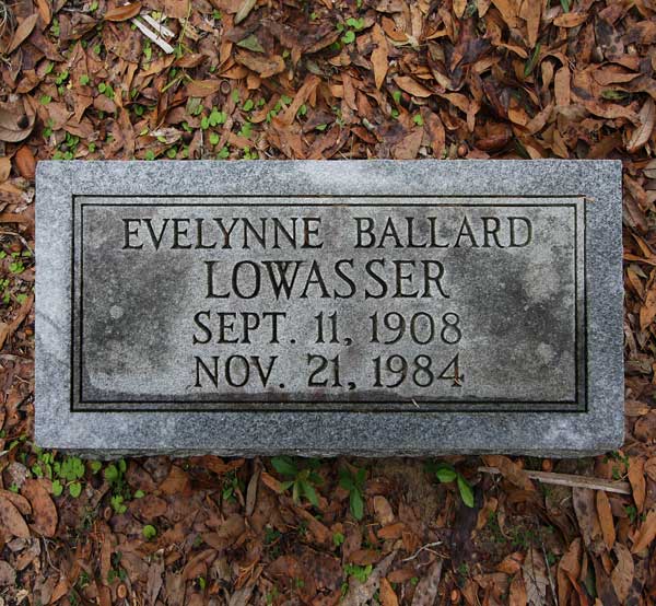 Evelynne Ballard Lowasser Gravestone Photo