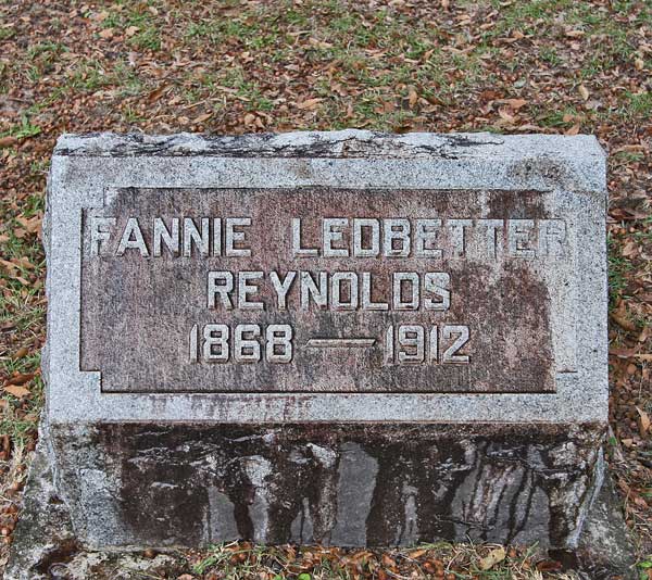 Fannie Ledbetter Reynolds Gravestone Photo