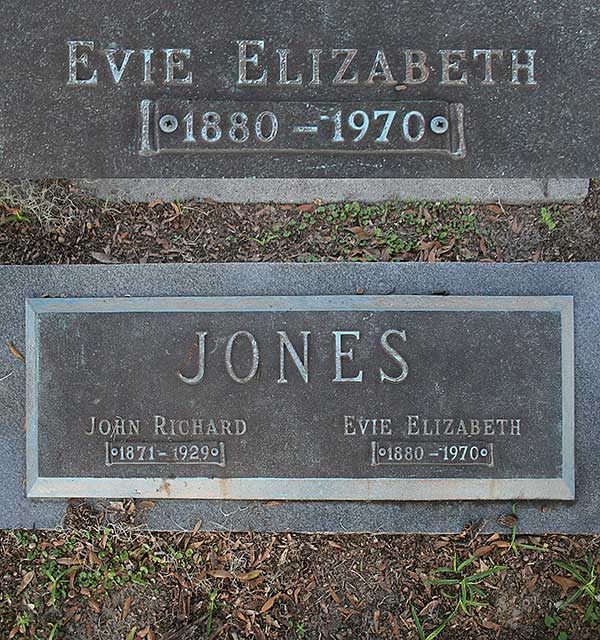 Evie Elizabeth Jones Gravestone Photo