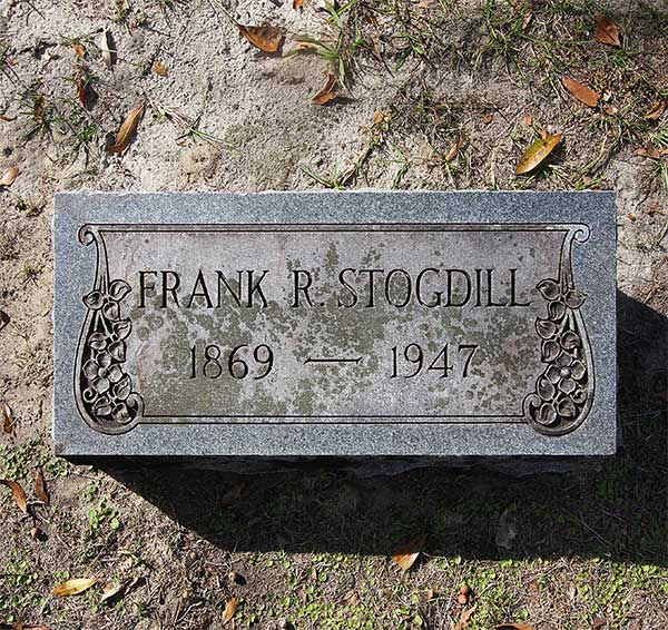 Frank R. Stogdill Gravestone Photo