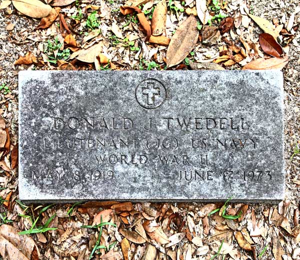 Donald J. Twedell Gravestone Photo