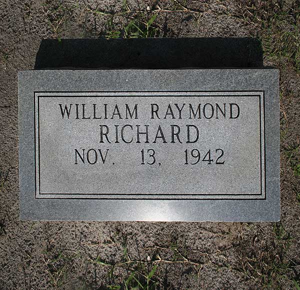 William Raymond Richard Gravestone Photo
