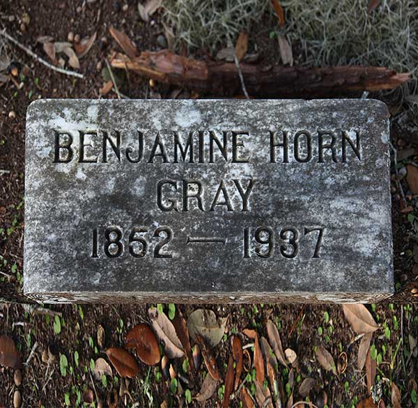 Benjamine Horn Gray Gravestone Photo
