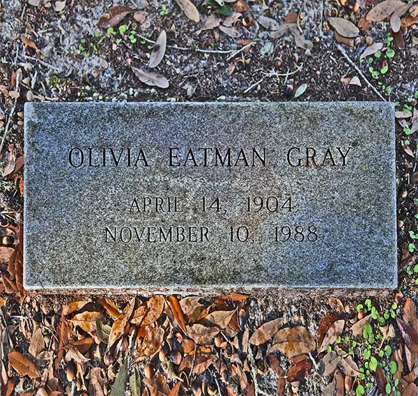 Olivia Eatman Gray Gravestone Photo