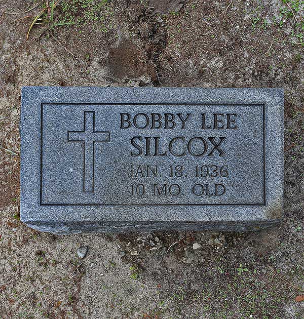 Bobby Lee Silcox Gravestone Photo