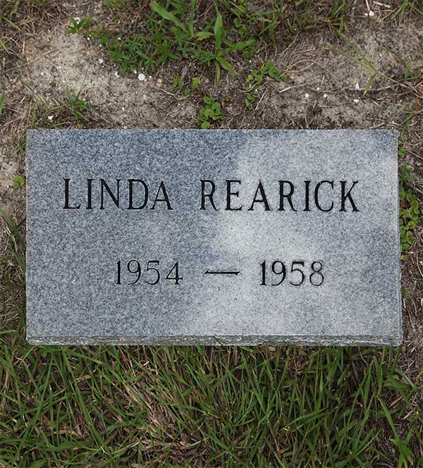 Linda Rearick Gravestone Photo