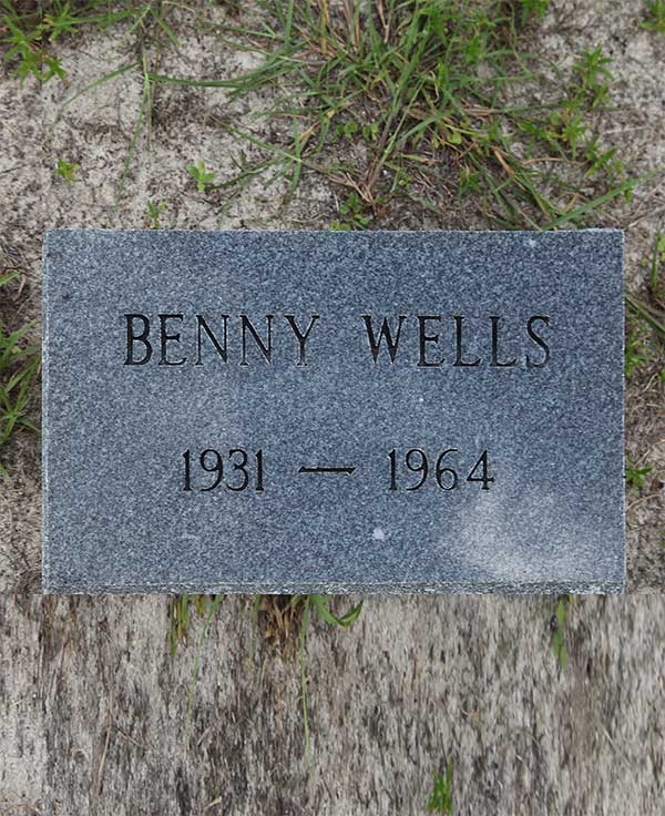 Benny Wells Gravestone Photo