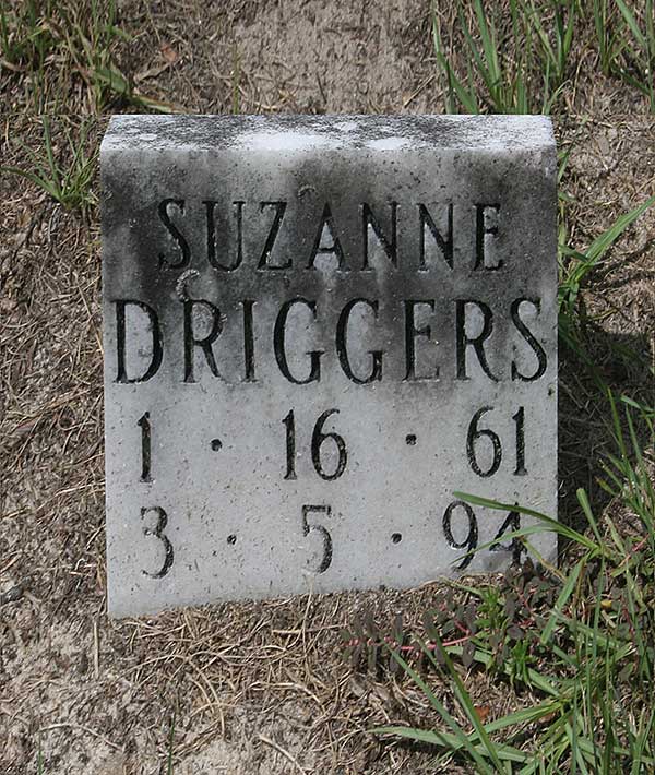 Suzanne Driggers Gravestone Photo
