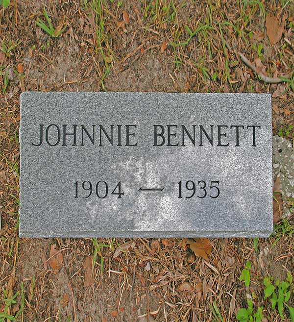 Johnnie Bennett Gravestone Photo