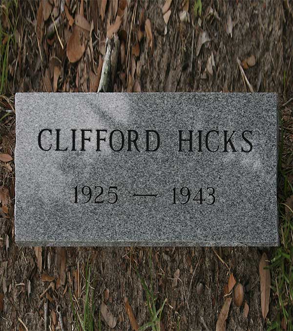 Clifford Hicks Gravestone Photo