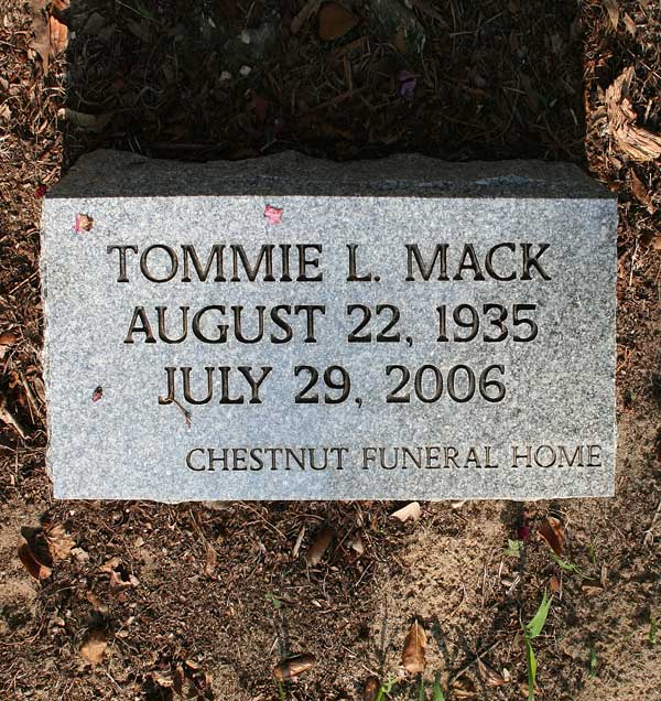 Tommie L. Mack Gravestone Photo