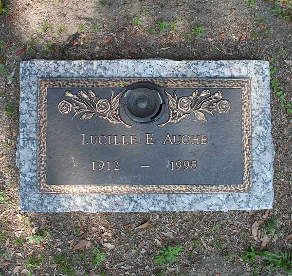 Lucille E. Aughe Gravestone Photo