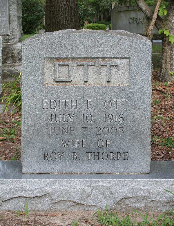 Edith E. Ott Thorpe Gravestone Photo