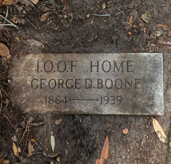 George D. Boone Gravestone Photo