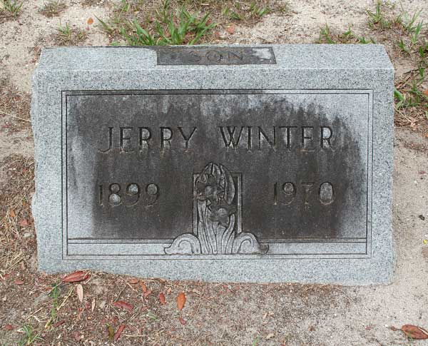 Jerry Winter Gravestone Photo