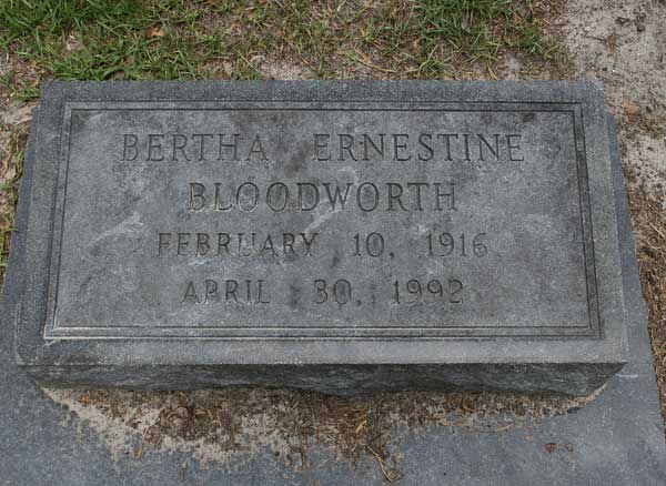 Bertha Ernestine Bloodworth Gravestone Photo