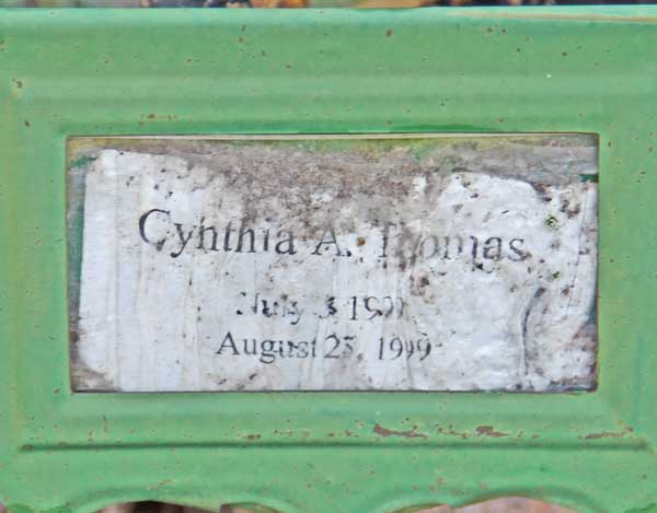 Cynthia A. Thomas Gravestone Photo