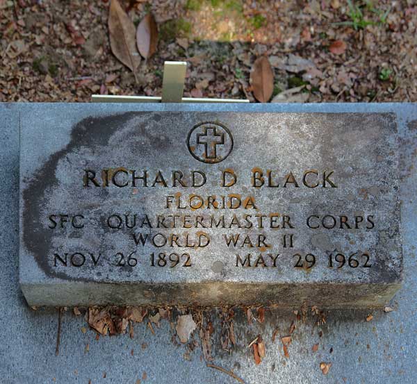 Richard D. Black Gravestone Photo
