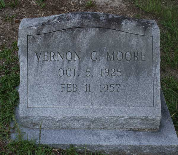 Vernon C. Moore Gravestone Photo