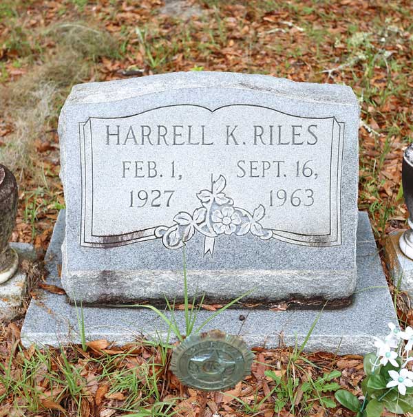 Harrell K. Riles Gravestone Photo