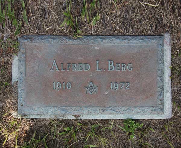 Alfred L. Berg Gravestone Photo