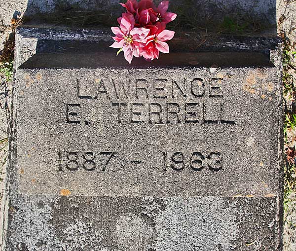 Lawrence E. Terrell Gravestone Photo