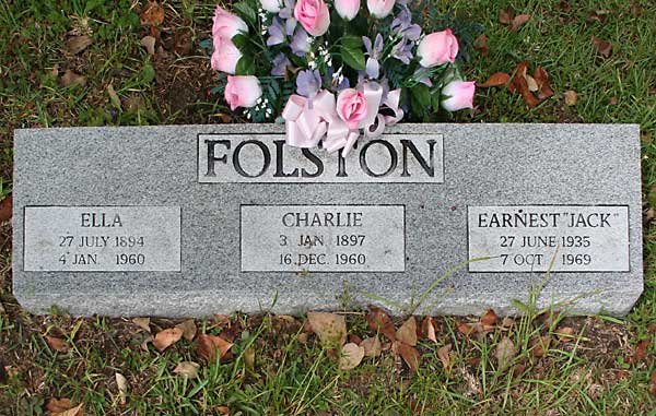 Ella & Charlie & Earnest 