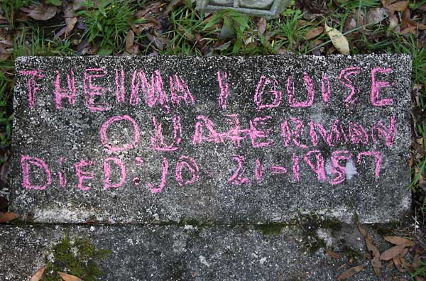 Thelma Louise Quarterman Gravestone Photo