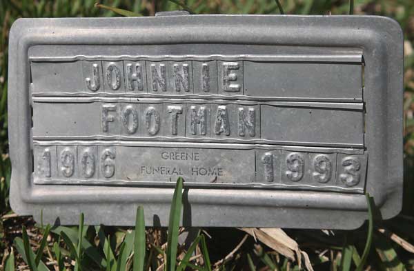 Johnnie Footman Gravestone Photo