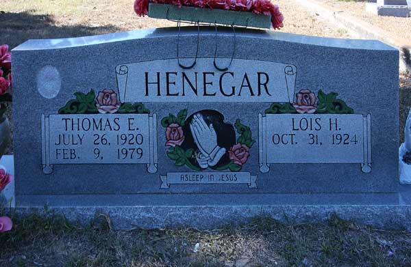 Thomas E. & Lois H. Henegar Gravestone Photo
