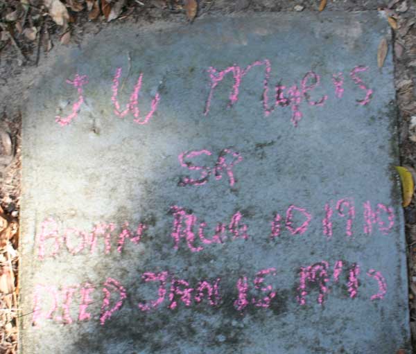 J.W. Myers Gravestone Photo