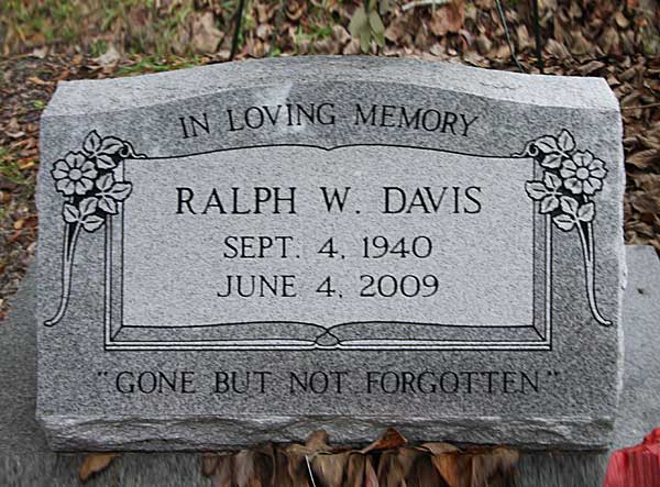 Ralph W. Davis Gravestone Photo